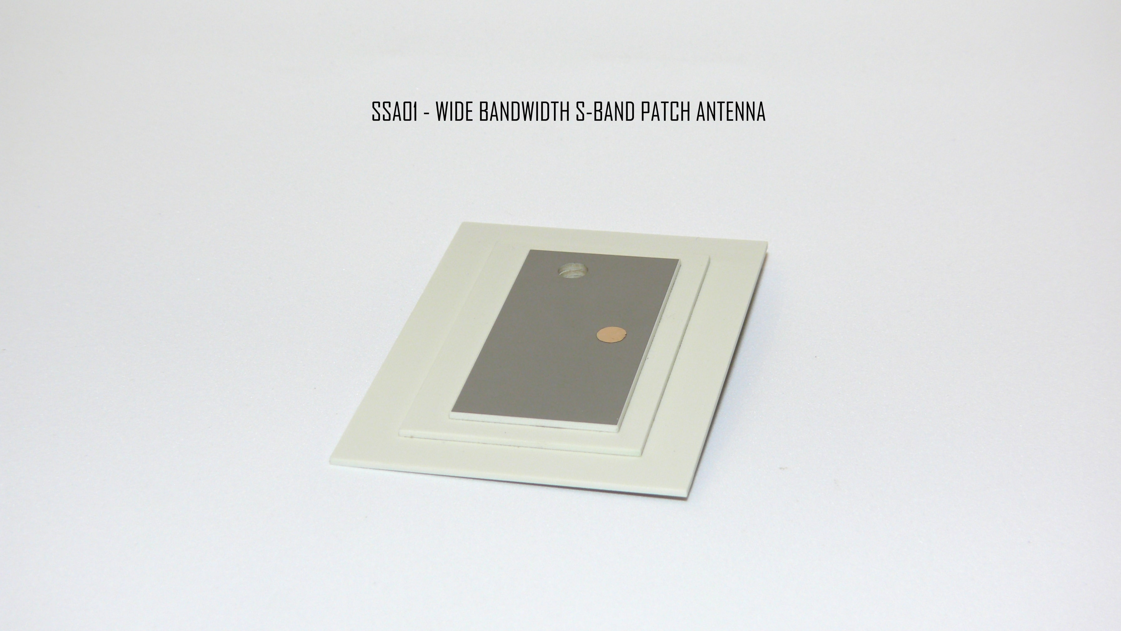 SSA01 Wide Bandwidth S-Band Patch Antenna image